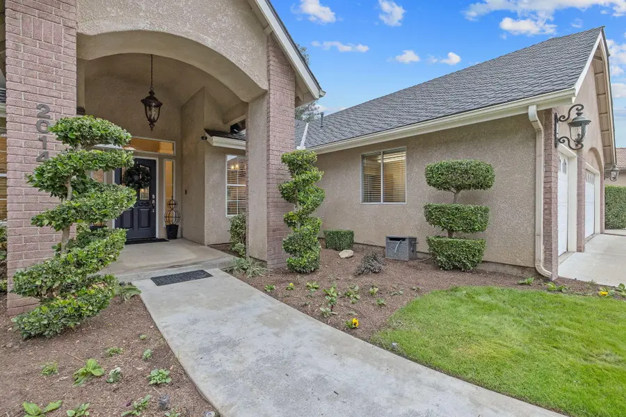 2014 S Tommy Court, Visalia, CA 93277 - Image #3