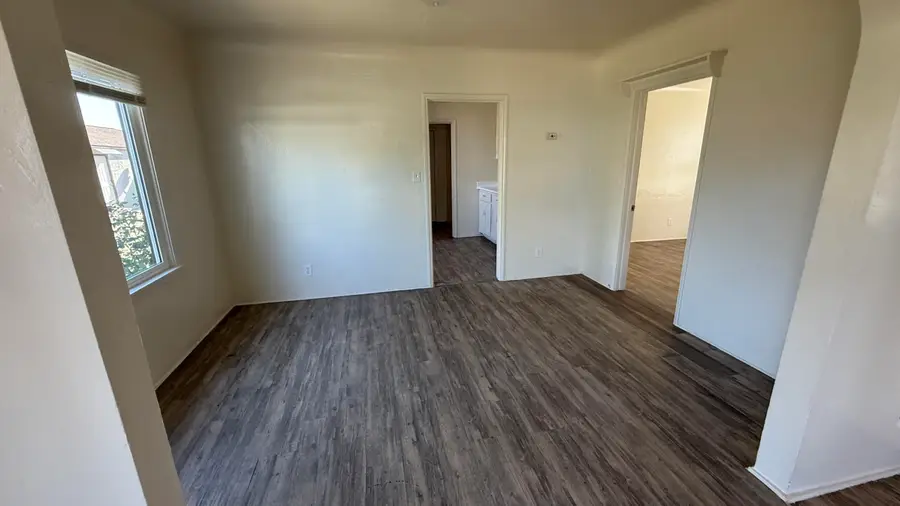 1507 W Houston Avenue, Visalia, CA 93291 - Image #3