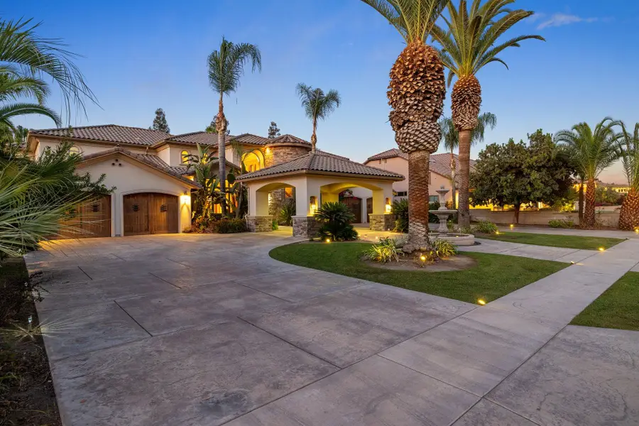 5034 W Firenze Avenue, Visalia, CA 93291 - #2