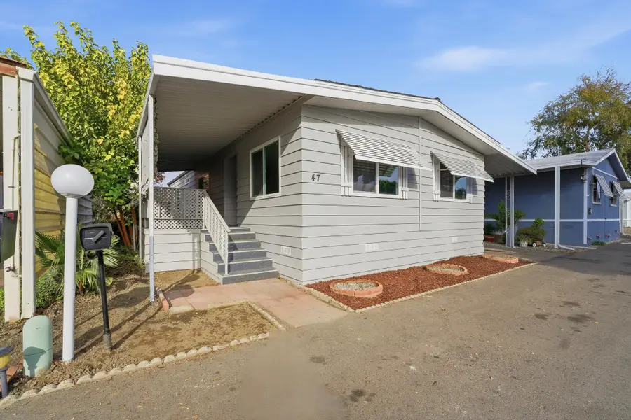 415 N Akers Street #47, Visalia, CA 93291 - #3