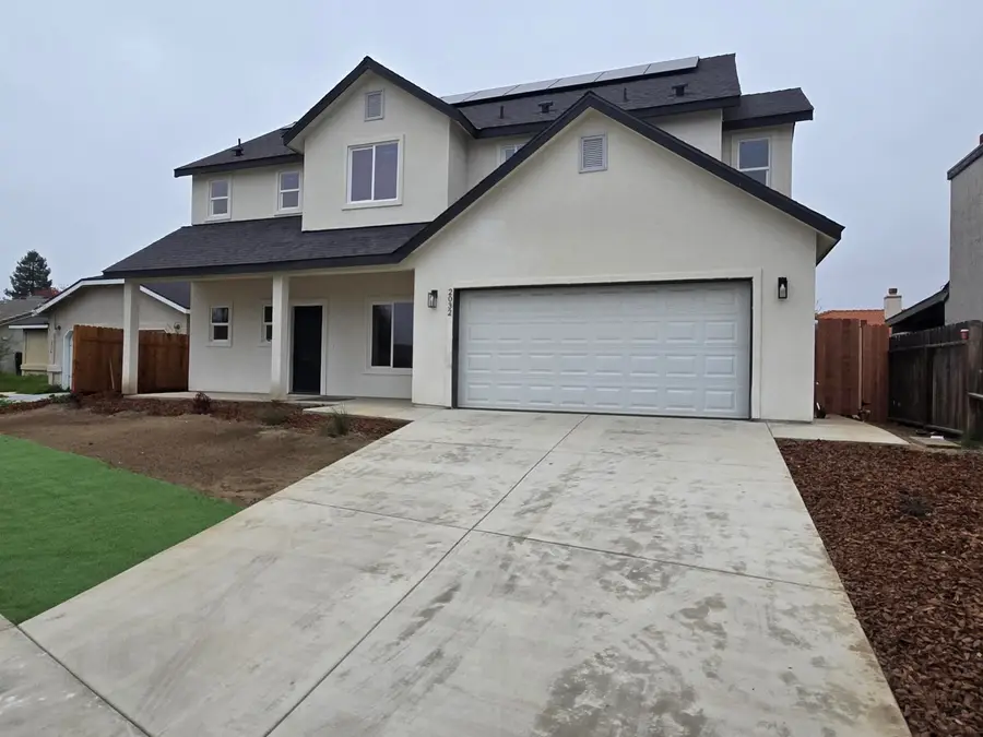 2032 E Pershing Avenue, Visalia, CA 93292 - Image #3