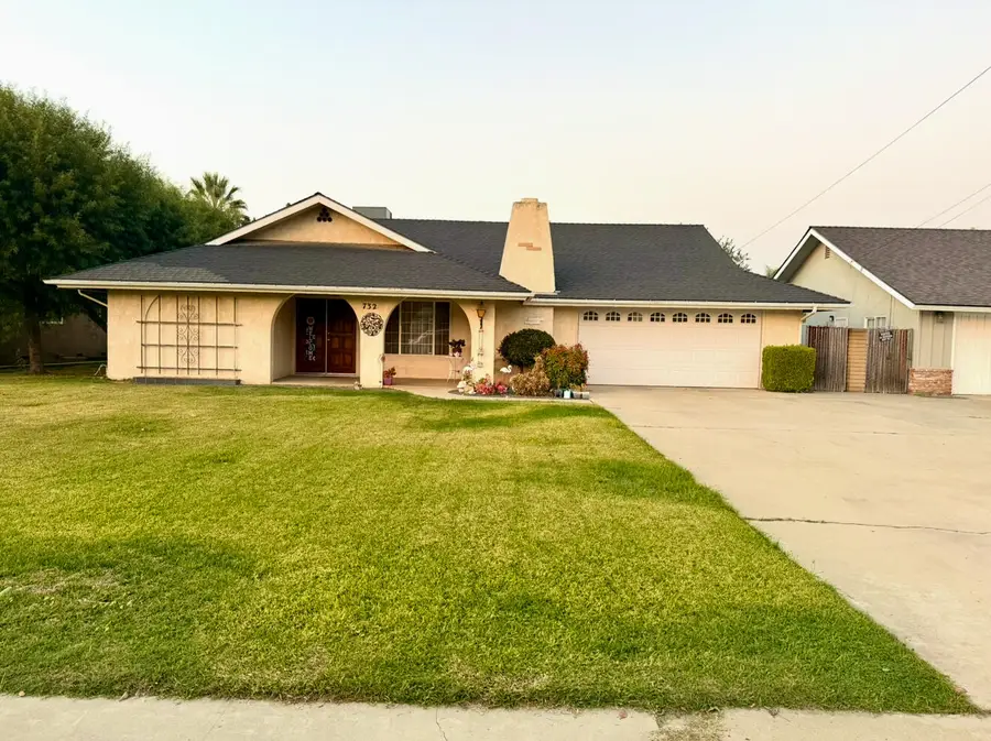 732 W Grand Avenue, Porterville, CA 93257 - Image #2