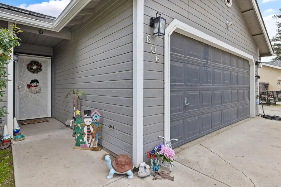 606 N Orange Avenue, Exeter, CA 93221 - Image #3