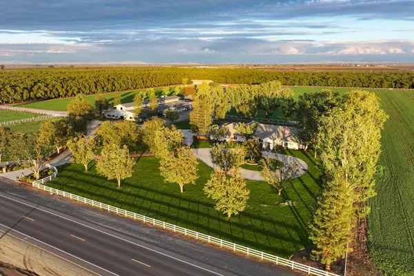 16500 Rd 152, Tulare, CA 93274