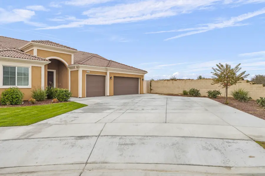 3445 N Atwood Court, Visalia, CA 93291 - Image #3