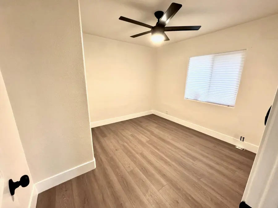 1420 Palm Drive, Bakersfield, CA 93305 - Image #3