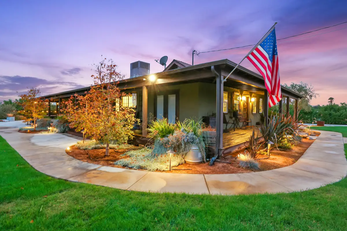 20375 Avenue 376, Woodlake, CA 93286 - Image #1