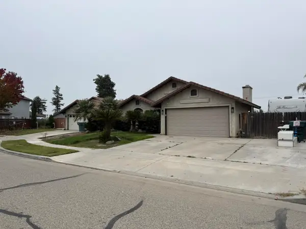 1720 E Henshaw Avenue, Tulare, CA 93274