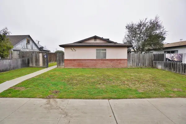 501 E Florinda Street, Hanford, CA 93230