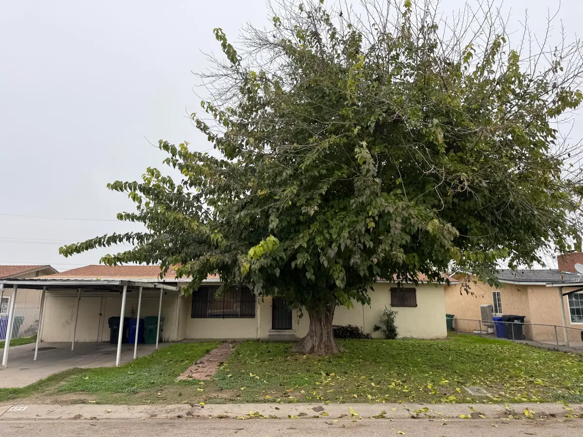 474 W Montgomery Avenue, Porterville, CA 93257 - Image #1