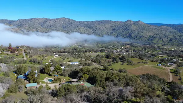 37087 Pebble Ln, Yokuts Valley, CA 93675