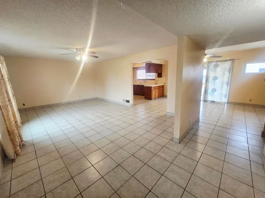 1448 E Akers Way, Dinuba, CA 93618 - Image #3