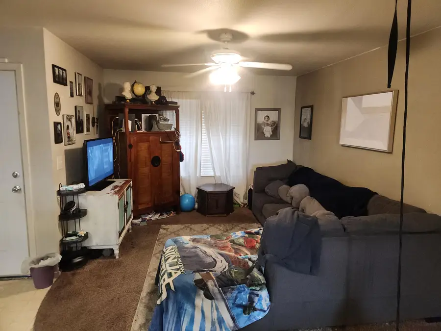 607 S Santa Clara Street, Tulare, CA 93274 - Image #2