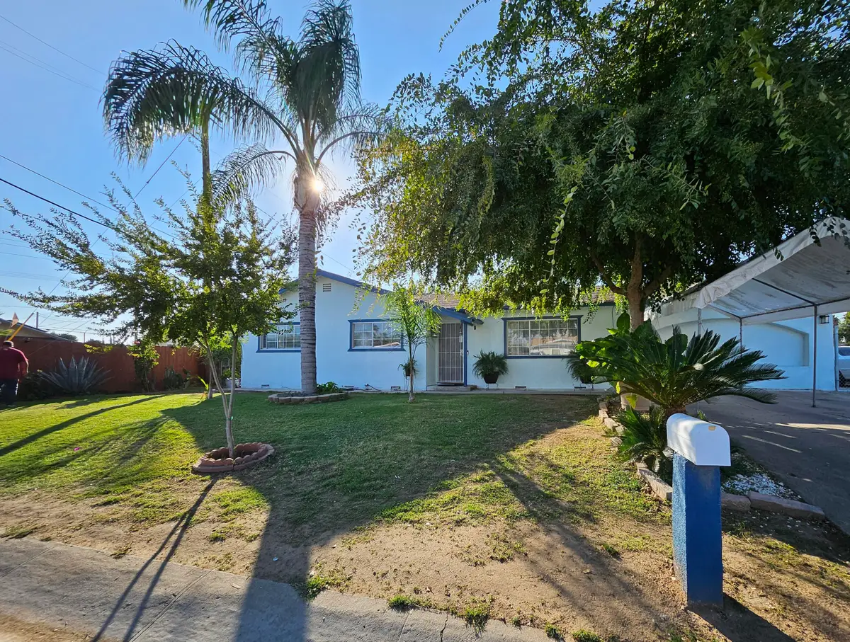 1833 N Maston Street, Porterville, CA 93257 - Image #1