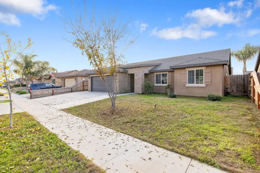 1641 N Virmargo Street, Visalia, CA 93292 - Image #3