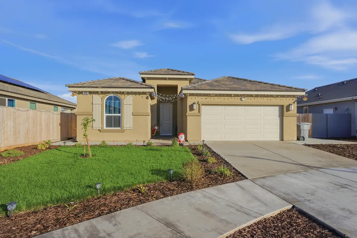 986 S Walnut Avenue, Kerman, CA 93630 - Image #1