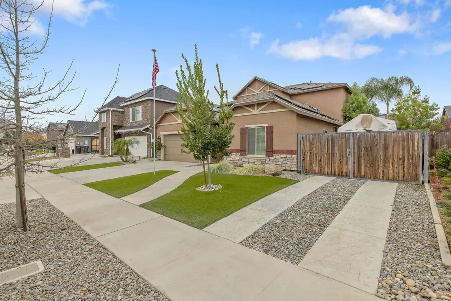 1944 W Babcock Avenue, Visalia, CA 93291 - Image #2