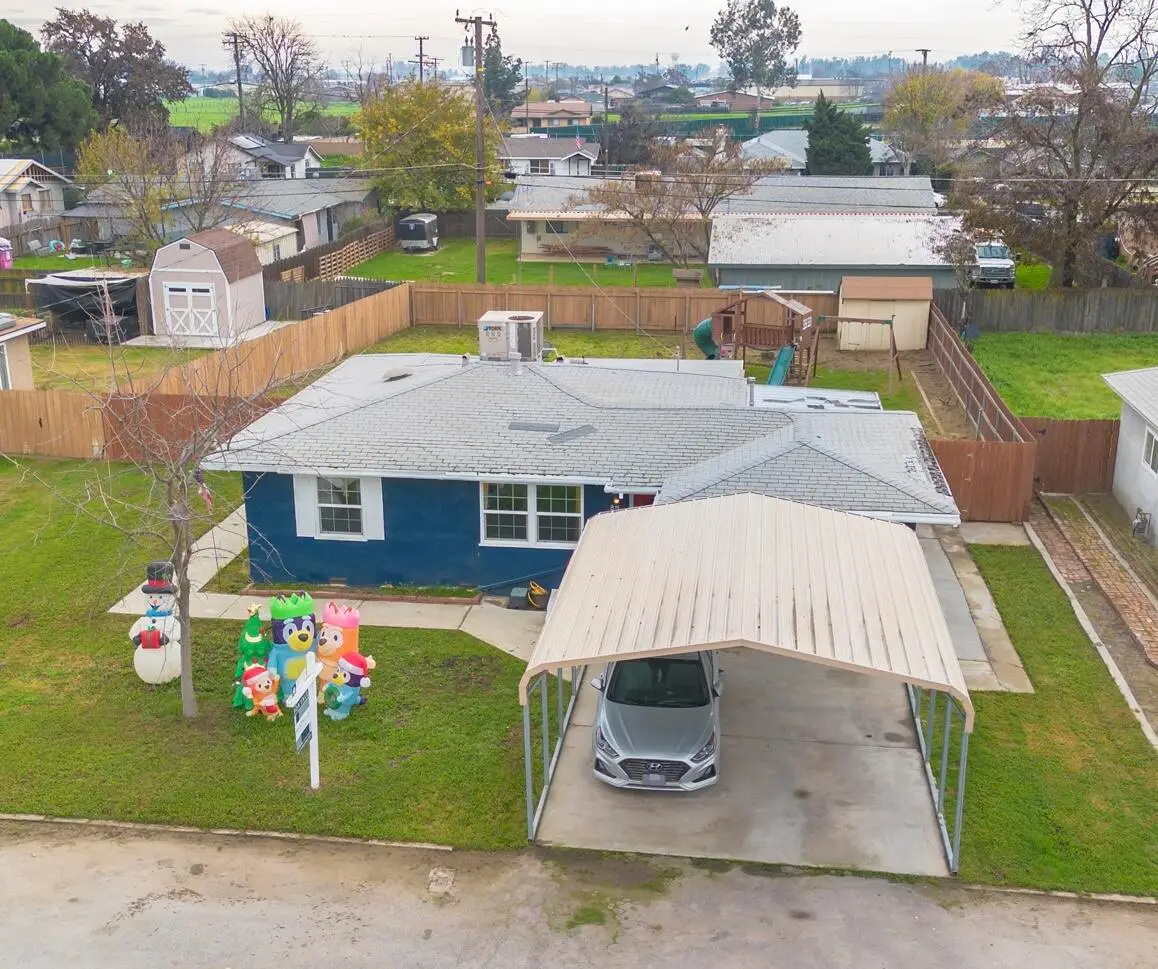 811 E Myrtle Street, Hanford, CA 93230 - Image #1