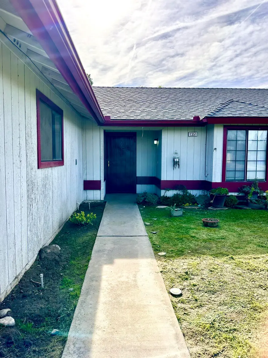 1351 W 1351 W Westfield Ave Avenue, Porterville, CA 93257 - Image #3