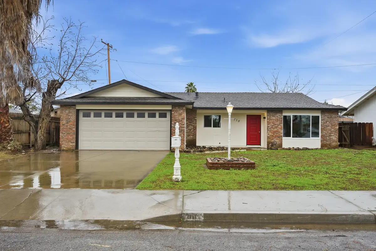 710 Mccomb Avenue, Porterville, CA 93257 - Image #1
