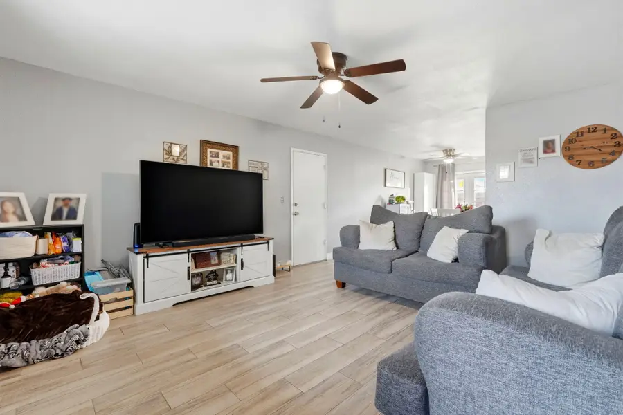 13069 Quinto Court, Cutler, CA 93615 - Image #3