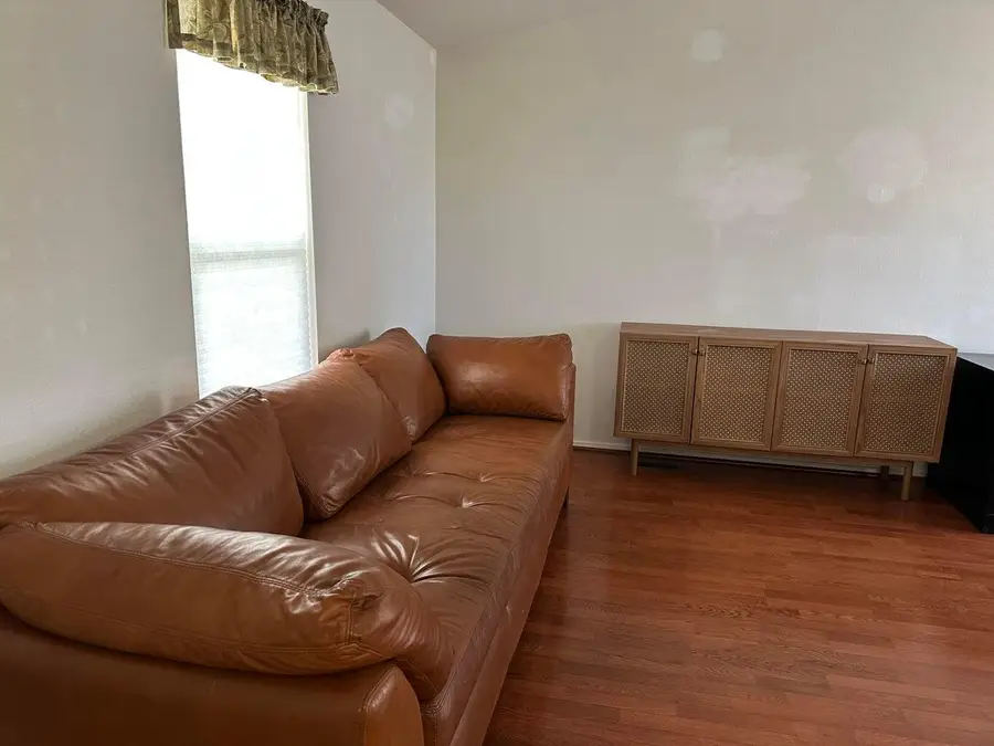 820 S Chinowth #98, Visalia, CA 93277 - Image #3