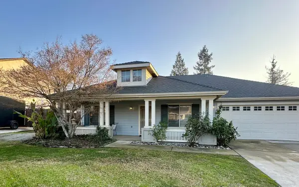 1126 Bradley Court, Exeter, CA 93221