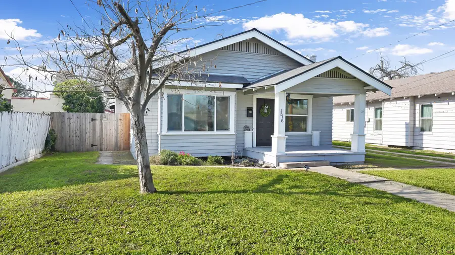1318 N Redington Street, Hanford, CA 93230 - #2