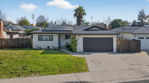 2931 Paula Drive, Clovis, CA 93612