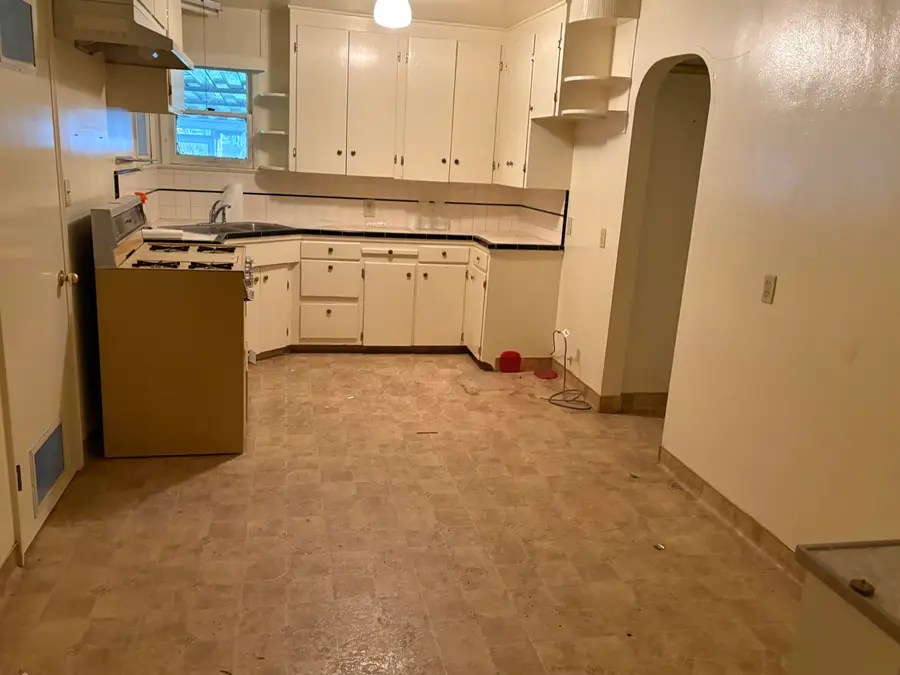 737 W Kanai Avenue, Porterville, CA 93257 - Image #3