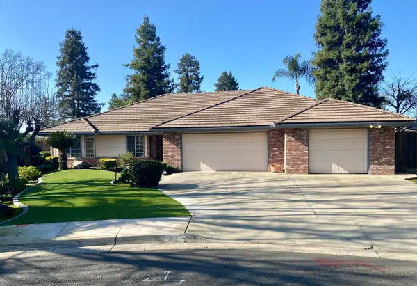 415 Colby Place, Porterville, CA 93257