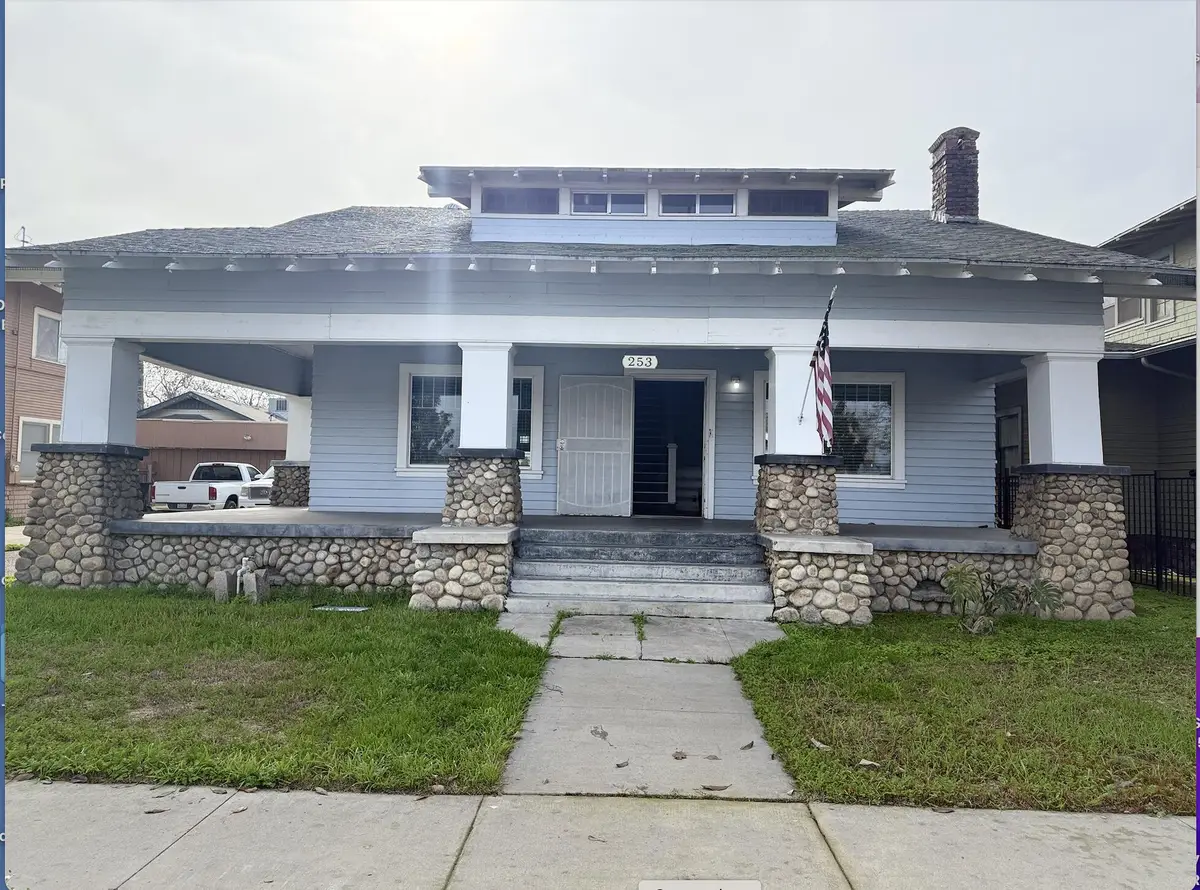 253 W Putnam Avenue, Porterville, CA 93257 - Image #1