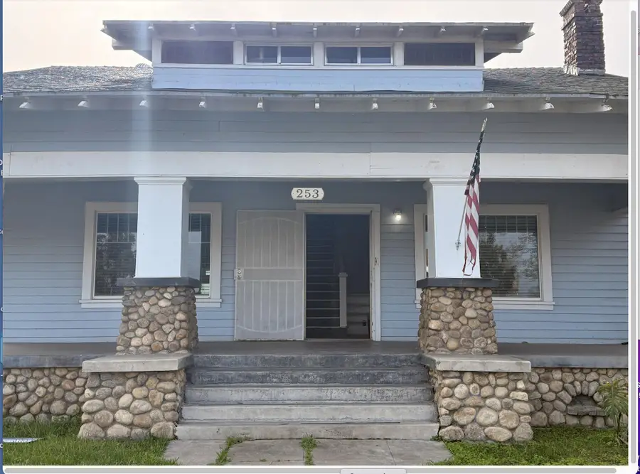 253 W Putnam Avenue, Porterville, CA 93257 - Image #3