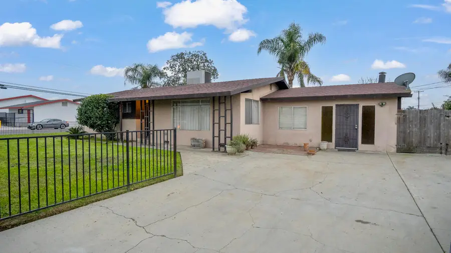 1209 Pioneer Avenue, Porterville, CA 93257 - Image #2