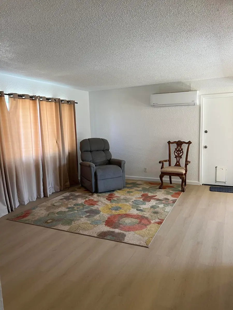 4069 N Sunnyside Avenue, Fresno, CA 93727 - Image #3