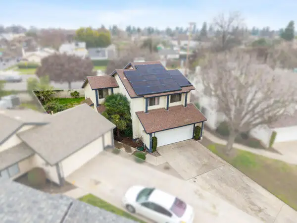 1217 E Ferguson Avenue, Visalia, CA 93292 - #1