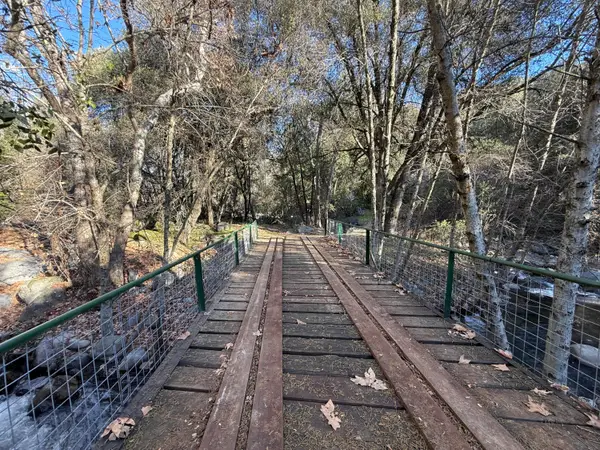 41505 M-56 Ca Hot Springs Dr., California Hot Springs, CA 93207