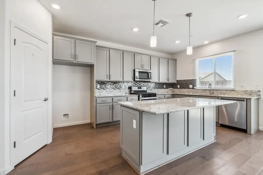 775 E Curtis Avenue, Fowler, CA 93625 - #2