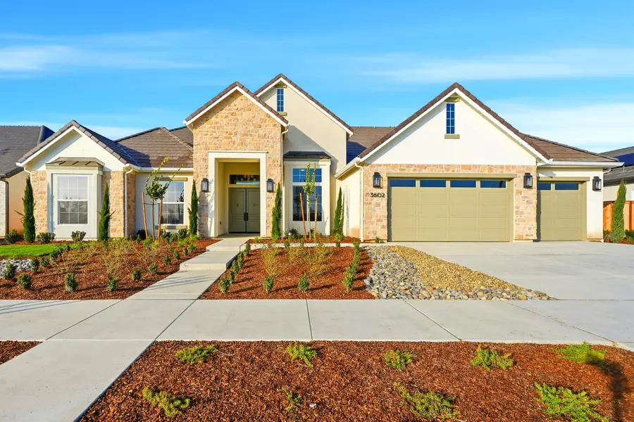 3602 W Oriole Avenue, Visalia, CA 93291 - Image #2