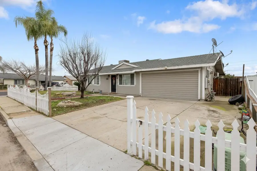 1092 Sherman Court, Lindsay, CA 93247 - #2