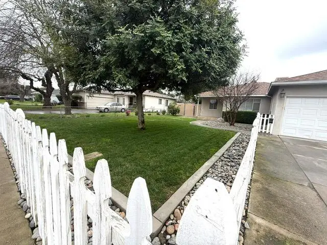 2517 S Court Street, Visalia, CA 93277 - Image #3