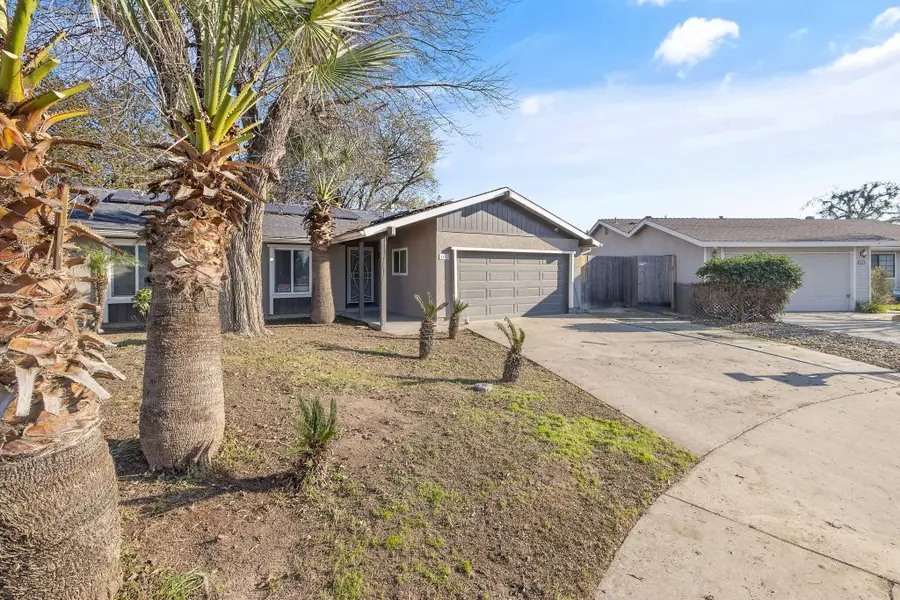 5125 W Feemster Court, Visalia, CA 93277 - Image #2