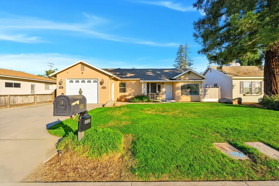 648 Auburn Street, Tulare, CA 93274 - Image #2