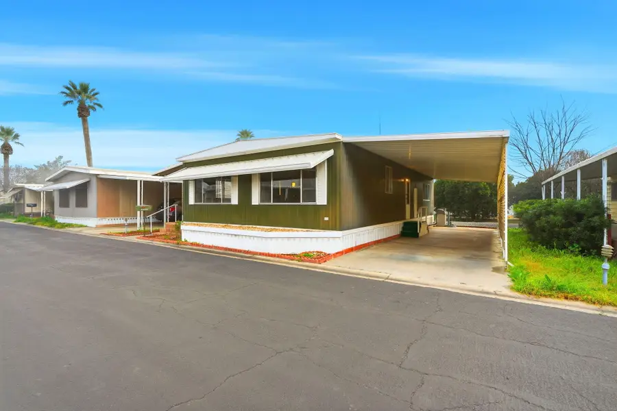 630 W Hermosa Street #Spc 6, Lindsay, CA 93247 - #3