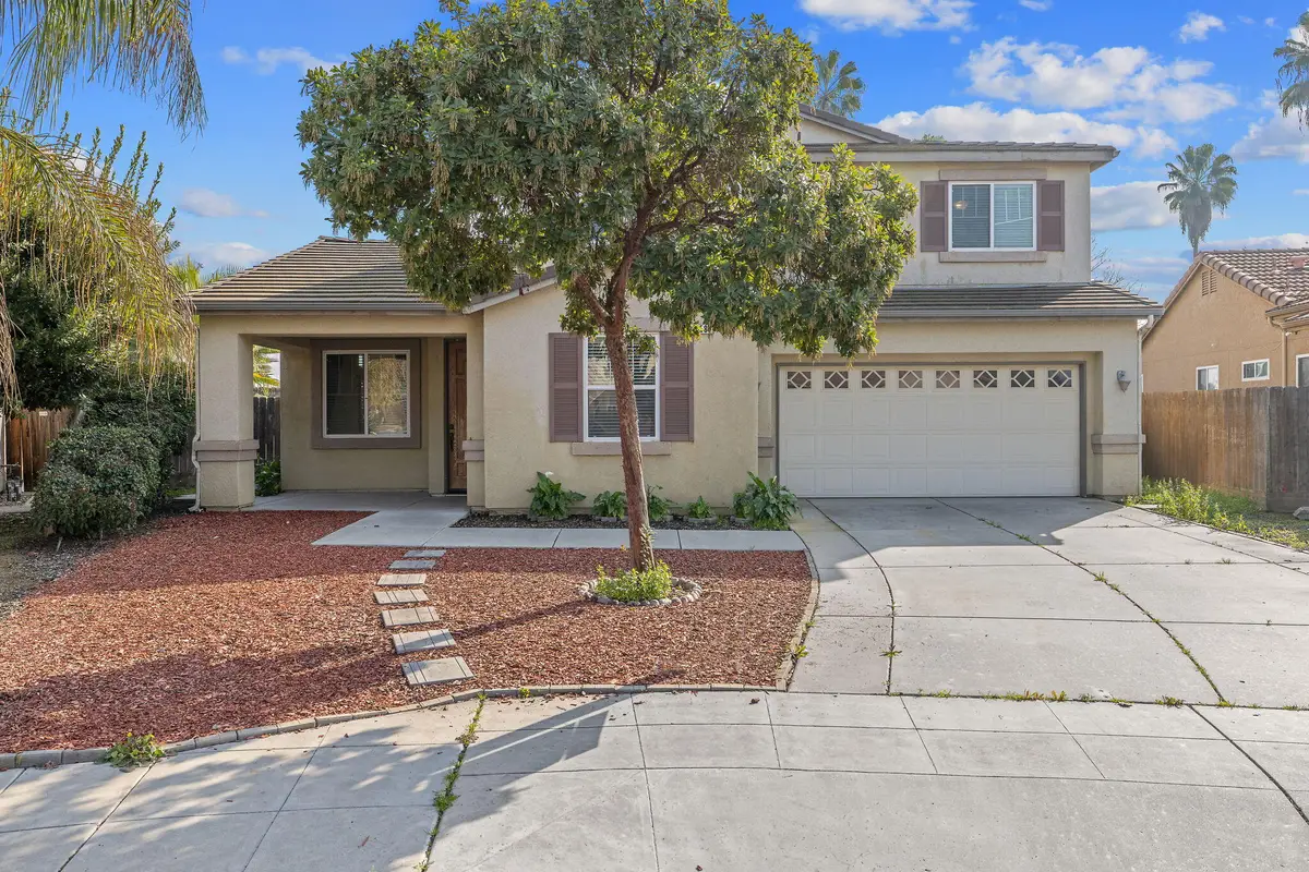 5586 E Atchison Street, Fresno, CA 93727 - Image #1