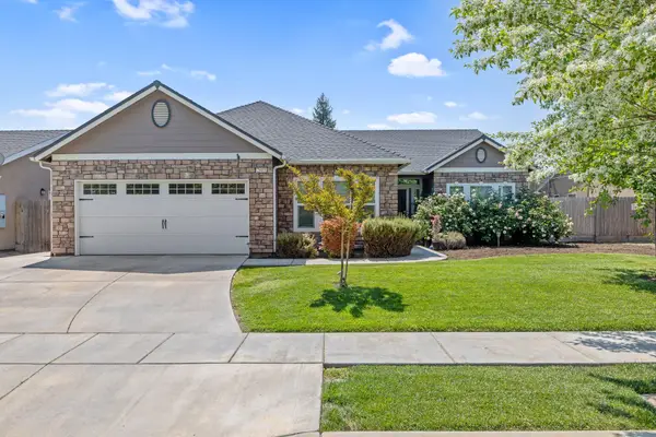 2603 E Harbor Island Avenue, Tulare, CA 93274