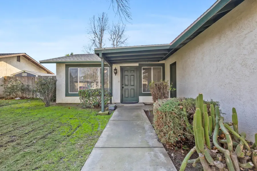 201 Star Court, Bakersfield, CA 93308 - Image #2