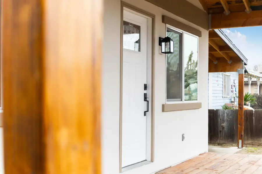 61 S A Street, Porterville, CA 93257 - #3