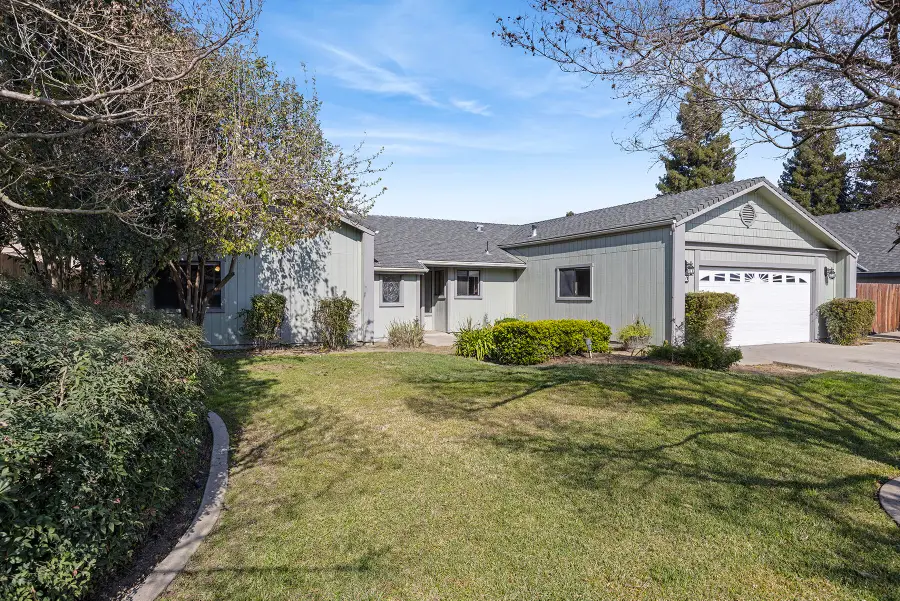 3142 E Race Avenue, Visalia, CA 93292 - Image #3