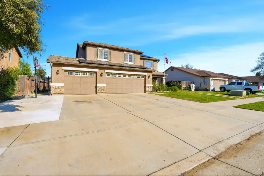 4312 E Stapp Avenue, Visalia, CA 93292 - #3